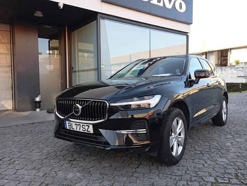 Usado Volvo XC60 Core 197 HP (144 kW) 2024 Preto SUV