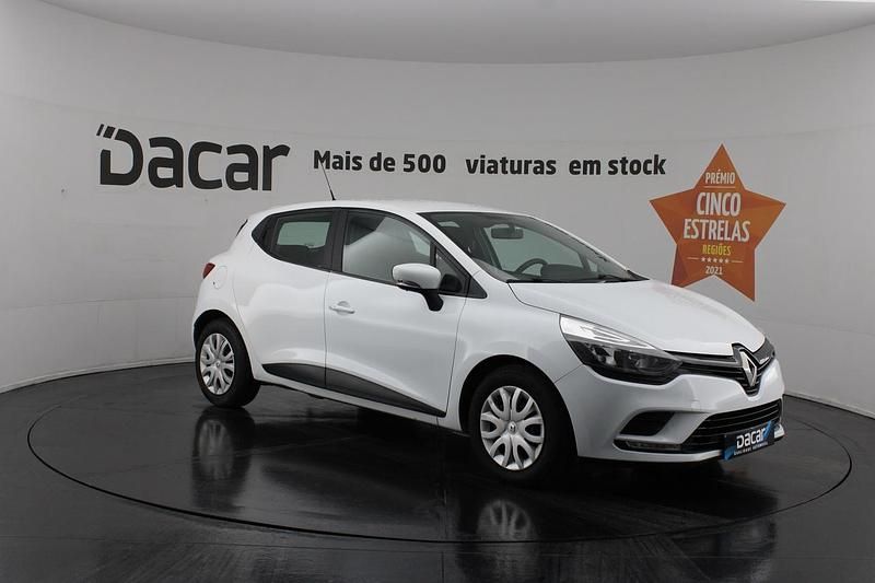 Branco Usado 2016 Renault Clio IV Zen | € 10.099 (Bom preço) - Imagem 1/4