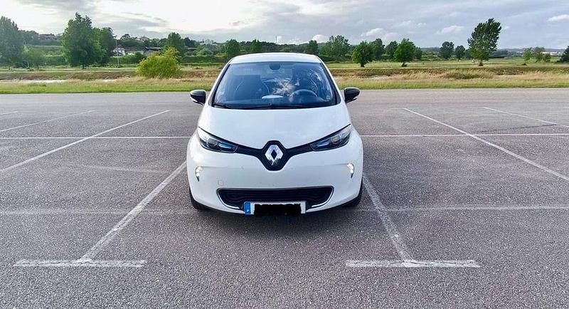 Usado 2015 Renault Zoe Life Citadino | € 7.500 (Bom preço) - Imagem 1/4