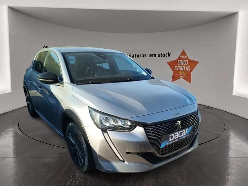 Cinza Usado 2022 Peugeot e-208 Allure Citadino | € 16.899 (Bom preço) - Imagem 1/4