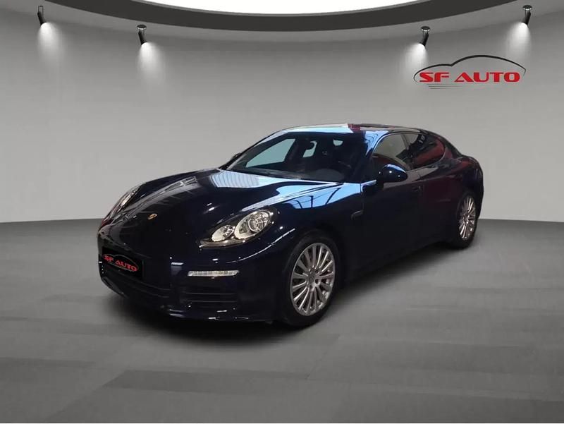 Azul Usado 2014 Porsche Panamera Citadino | € 55.000 (Preço justo) - Imagem 1/4