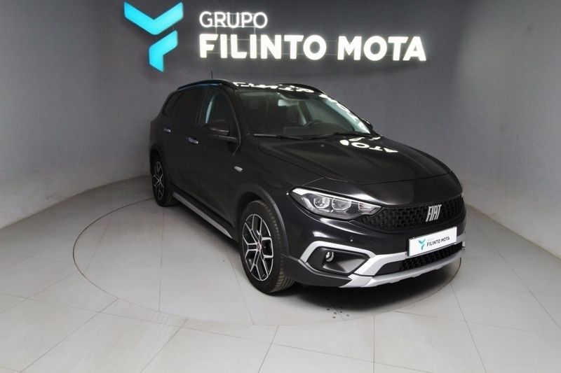 Preto Usado 2023 Fiat Tipo Cross Carrinha | € 18.240 (Preço justo) - Imagem 1/1