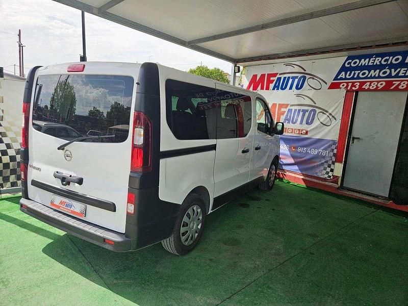 Usado Opel Vivaro S 120 HP (88 kW) 2019 Branco Monovolume