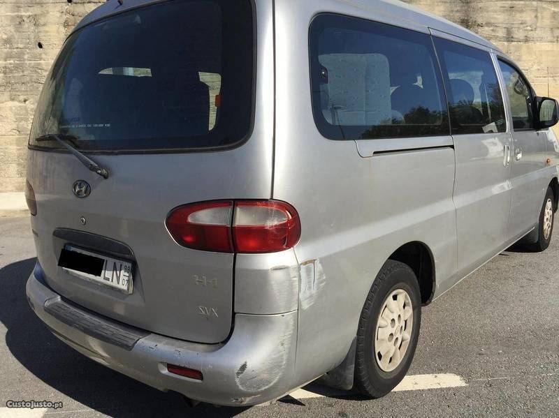 Sold Hyundai H-1 9 lugares - 98 - Carros usados para venda