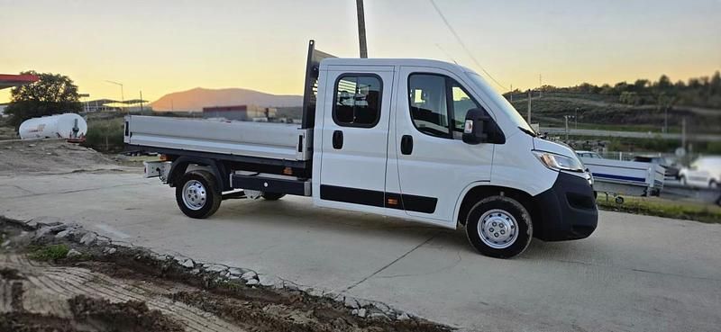 Usado Citroën Jumper 140 HP (102 kW) 2020 Branco Monovolume