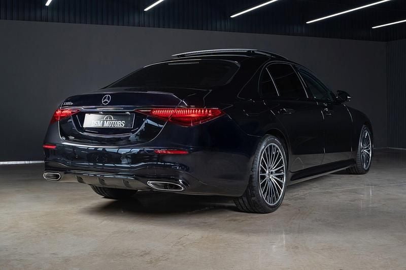 Usado Mercedes S580 510 HP (375 kW) 2024 Preto Sedan