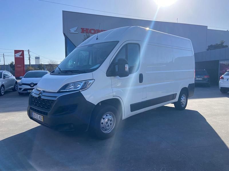 Usado Citroën Jumper 140 HP (102 kW) 2019 Branco Monovolume