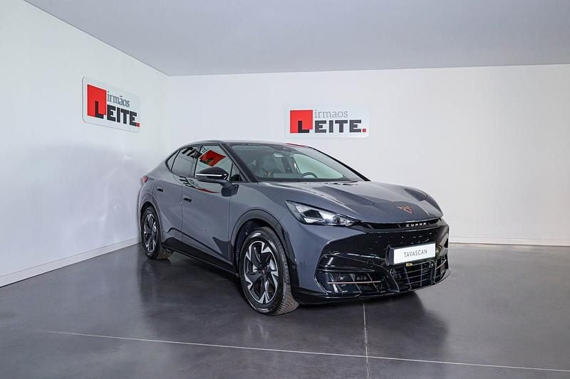 Cinza Novo 2025 Cupra Tavascan Endurance SUV | € 43.750 - Imagem 1/4