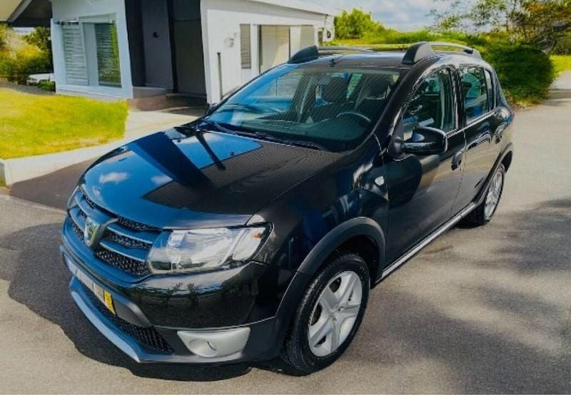 Usado 2016 Dacia Sandero Stepway Citadino | € 11.900 (Preço justo) - Imagem 1/4