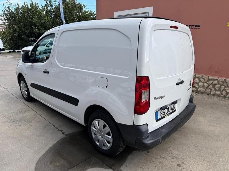 Usado Citroën Berlingo 90 HP (66 kW) 2014 Branco Monovolume