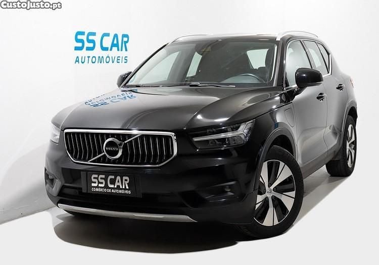 Preto Usado 2021 Volvo XC40 Inscription SUV | € 24.850 (Bom preço) - Imagem 1/1