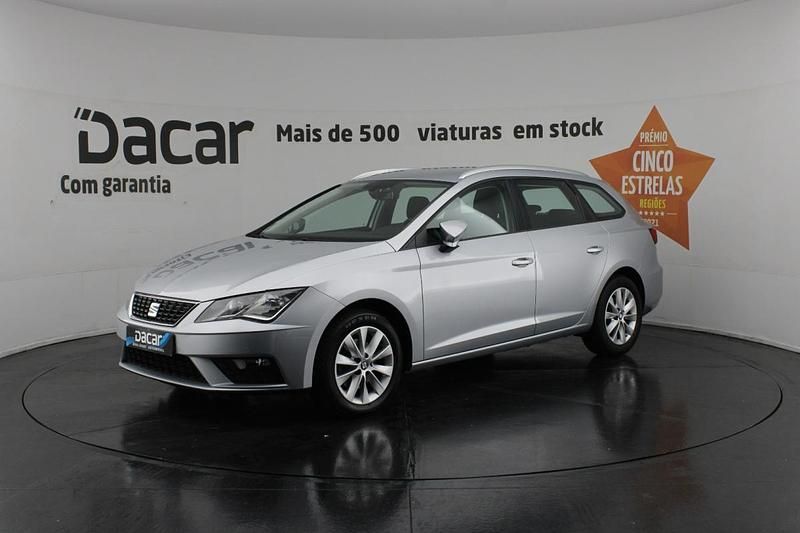 Usado Seat Leon ST 115 HP (84 kW) 2019 Cinzento Carrinha