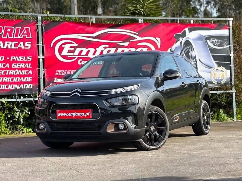 Usado Citroën C4 Feel 102 HP (75 kW) 2019 Azul SUV