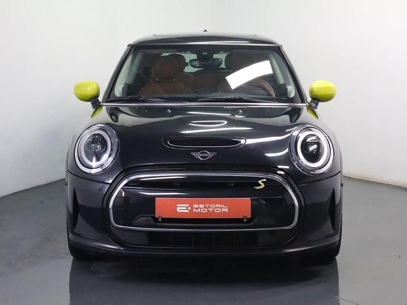 Usado Mini Cooper 135 kW (184 HP) 2022 Preto Citadino