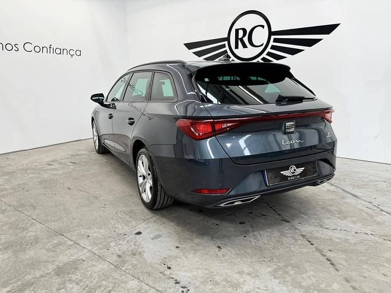 Usado Seat Leon ST 204 HP (150 kW) 2021 Antracite Carrinha