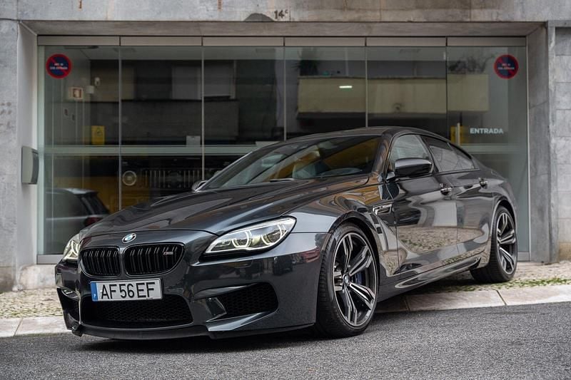Usado BMW M6 560 HP (411 kW) 2015 Cinza Coupé