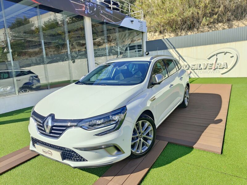 Branco Usado 2019 Renault Mégane GT Line GT-Line Carrinha | € 20.990 (Caro) - Imagem 1/4