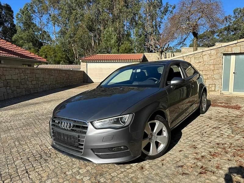Cinzento Usado 2015 Audi A3 | € 15.950 (Preço justo) - Imagem 1/4