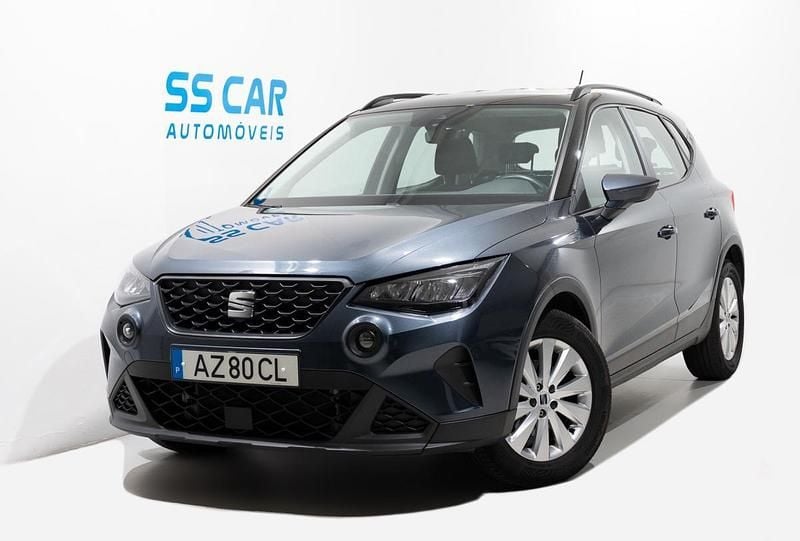 Cinza Usado 2023 Seat Arona Style SUV | € 16.690 (Bom preço) - Imagem 1/4