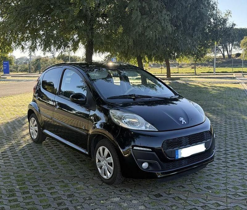 Usado 2013 Peugeot 107 Envy Citadino | € 5.200 (Super Preço) - Imagem 1/4