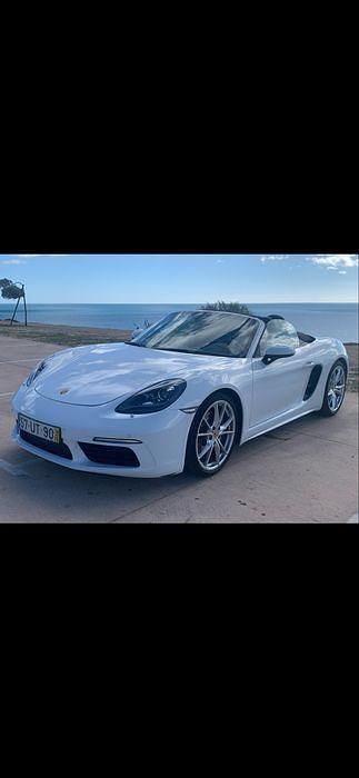 Usado Porsche 718 Boxster 300 HP (220 kW) 2018 Cabrios