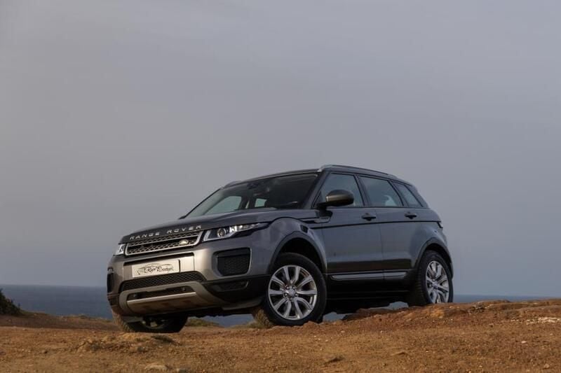 Cinzento Usado 2017 Land Rover Range Rover evoque | € 26.900 (Preço elevado) - Imagem 1/4