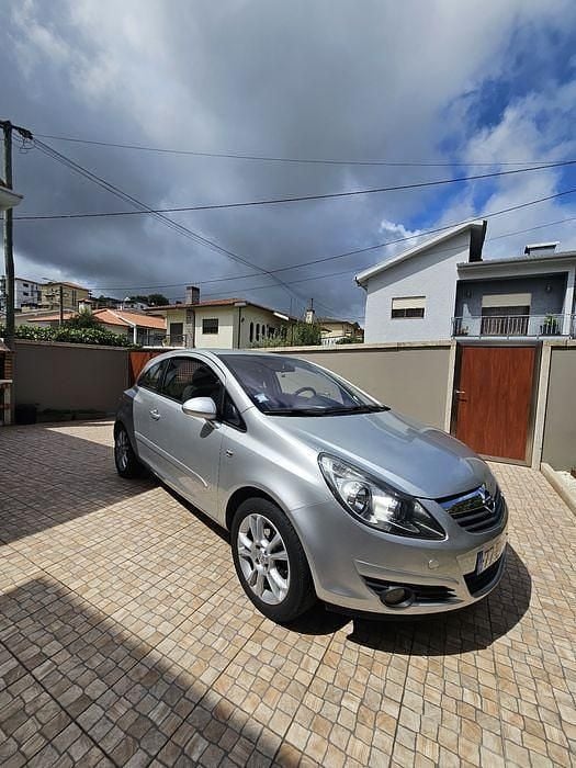 Usado 2007 Opel Corsa | € 4.400 (Preço justo) - Imagem 1/4