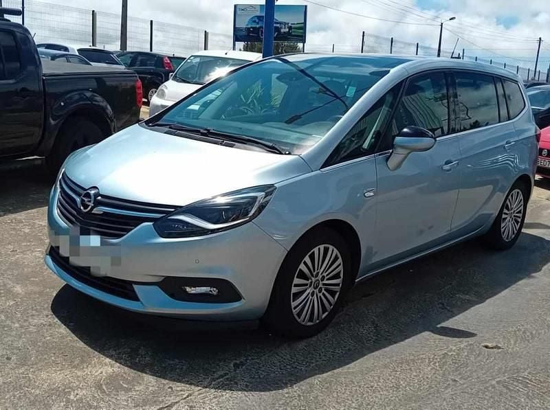 Cinzento Usado 2018 Opel Zafira Monovolume | € 6.499 - Imagem 1/4
