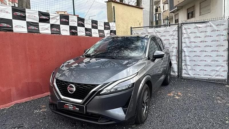 Usado Nissan Qashqai 190 HP (139 kW) 2022 Cinza antracite SUV