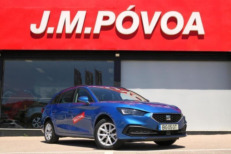 Azul Usado 2024 Seat Leon ST Carrinha | € 23.990 (Preço justo) - Imagem 1/4