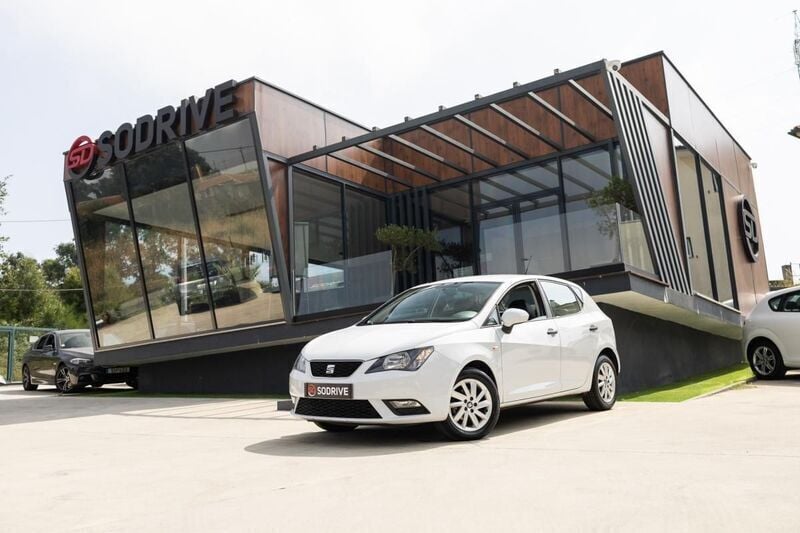 Branco Usado 2016 Seat Ibiza | € 9.900 (Bom preço) - Imagem 1/4