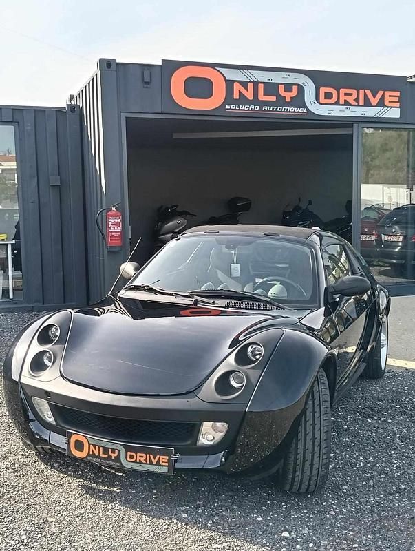 Usado Smart Roadster 82 HP (60 kW) 2004 Preto Cabrios