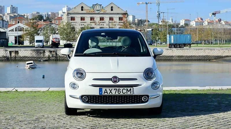Usado Fiat 500 70 HP (51 kW) 2023 Branco Cabrios