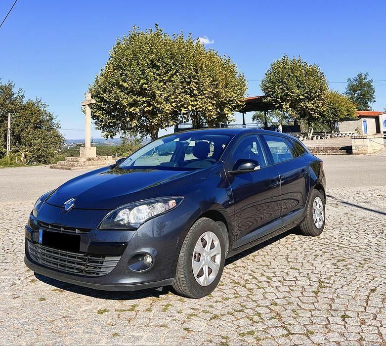 Usado 2011 Renault Mégane III Carrinha | € 5.000 (Super Preço) - Imagem 1/4