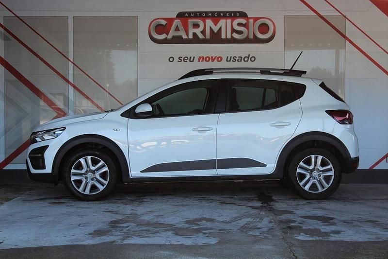 Usado Dacia Sandero Comfort 91 HP (66 kW) 2022 Branco