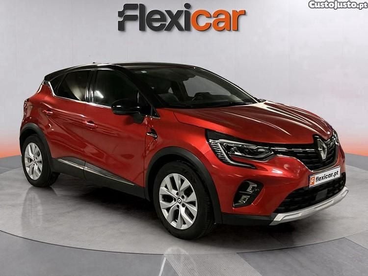 Usado Renault Captur Zen 91 HP (66 kW) 2022 Vermelho SUV