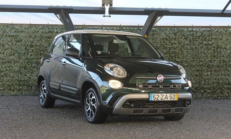 Verde Usado 2019 Fiat 500L Monovolume | € 10.890 - Imagem 1/4