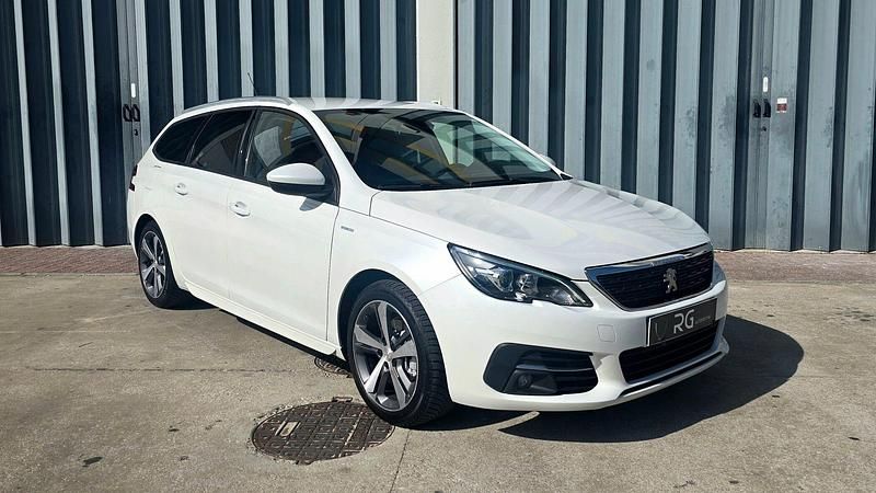 Usado Peugeot 308 Style 110 HP (80 kW) 2019 Branco Carrinha