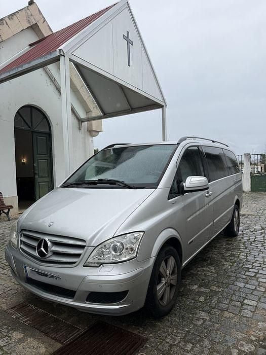 Usado 2011 Mercedes Viano Monovolume | € 27.800 - Imagem 1/4