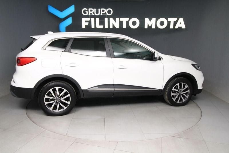 Usado Renault Kadjar Intens 140 HP (102 kW) 2021 Branco SUV
