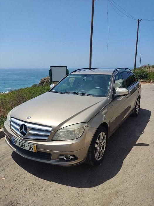 Usado 2010 Mercedes C220 Sedan | € 9.750 (Preço justo) - Imagem 1/4