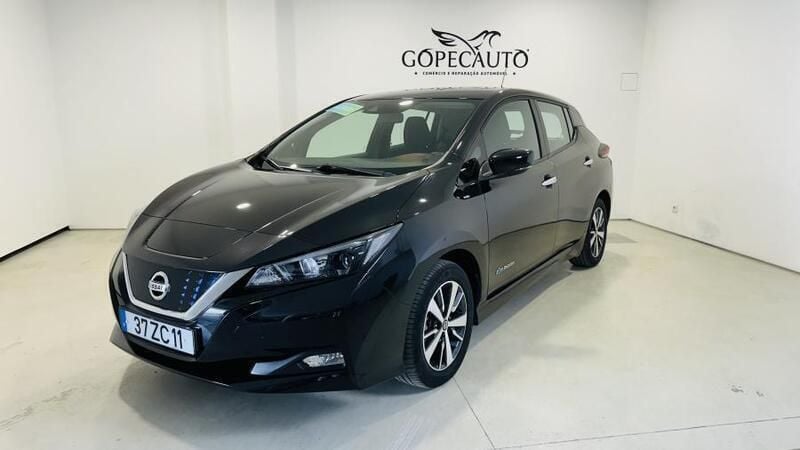 Usado Nissan Leaf Acenta 110 kW (150 HP) 2019 Preto Citadino