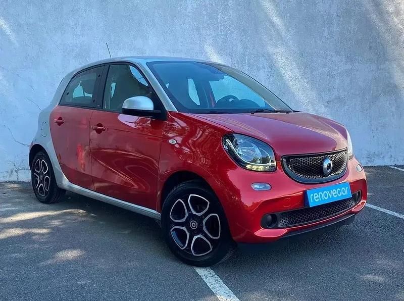 Vermelho Usado 2016 Smart ForFour Prime Citadino | € 9.900 (Preço justo) - Imagem 1/4