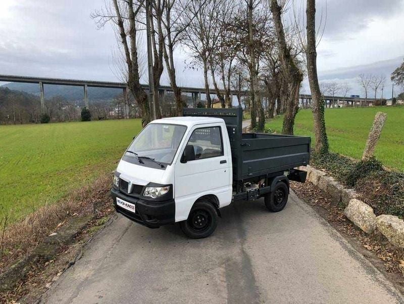 Usado Piaggio Porter 75 HP (55 kW) 2012 Branco
