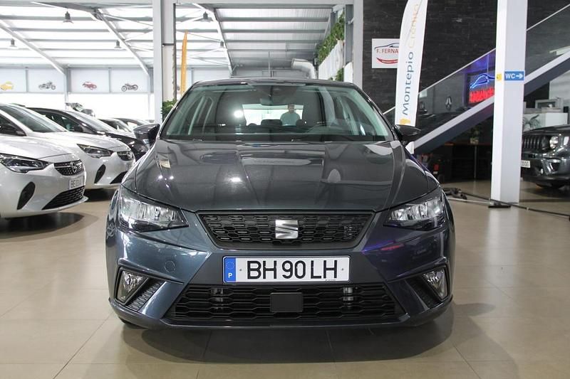 Azul Usado 2024 Seat Ibiza | € 16.500 (Preço justo) - Imagem 1/4