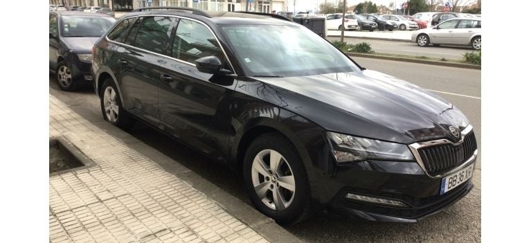 Usado 2023 Skoda Superb Ambition Carrinha | € 30.290 (Super Preço) - Imagem 1/4