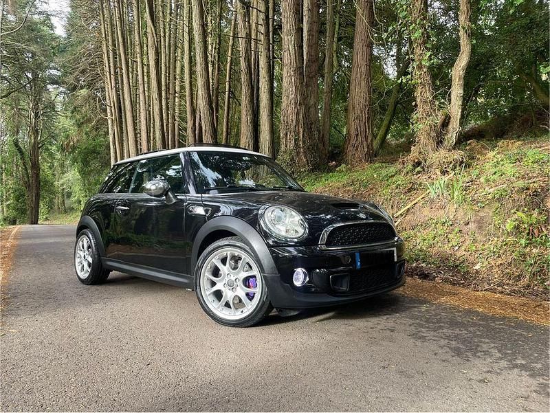 Usado 2010 Mini Cooper S Citadino | € 12.750 (Preço justo) - Imagem 1/4