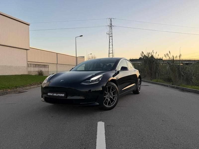 Preto Usado 2020 Tesla Model 3 Standard Range Plus Sedan | € 23.500 (Super Preço) - Imagem 1/4