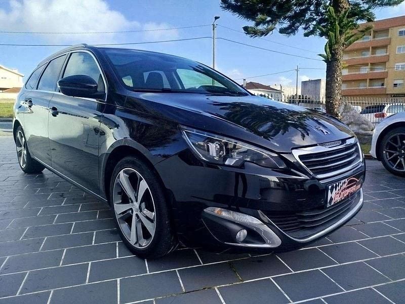 Usado Peugeot 308 SW 120 HP (88 kW) 2015 Preto Carrinha
