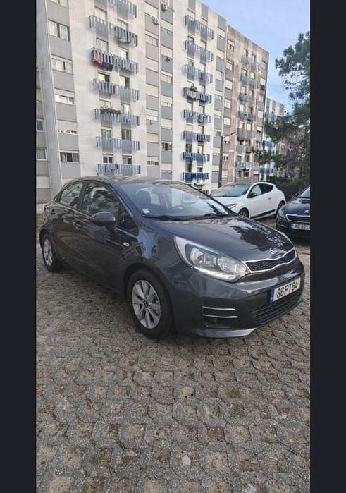 Usado 2015 Kia Rio | € 6.800 - Imagem 1/4